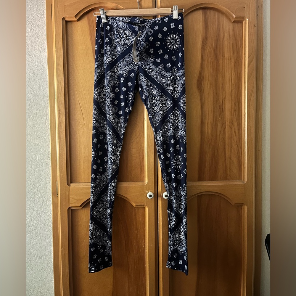 NWT Bandana Leggings